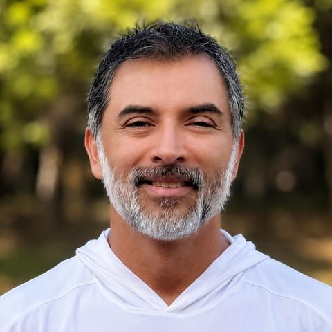 Portrait of Jonathan DelaRosa